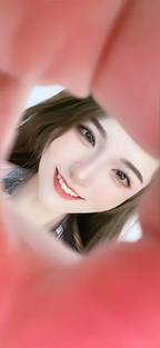 号舱房的女人海报